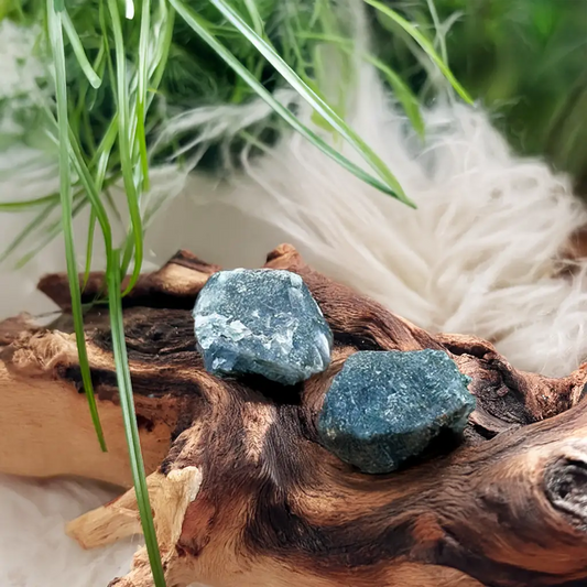 Moosachat Rohsteine – Natürliche Balance